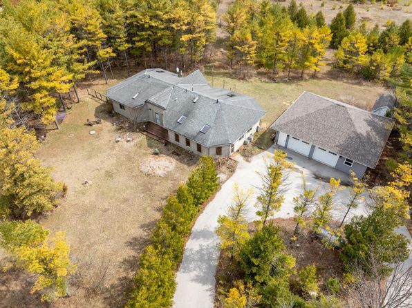 8770 W Meadow Rd, Baileys Harbor, WI 54202