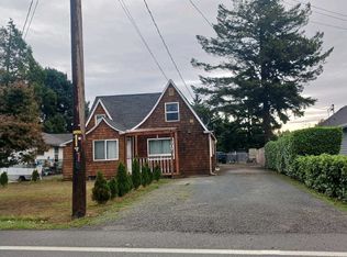 707 Evergreen Dr, Tillamook, OR 97141