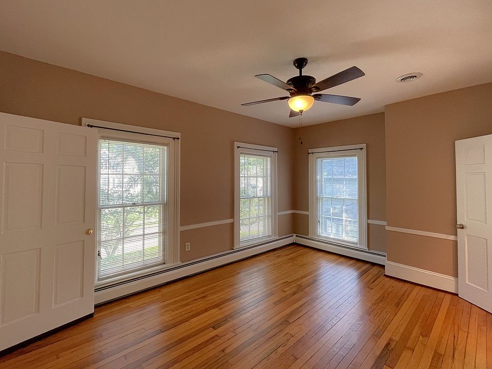Front Bedroom
