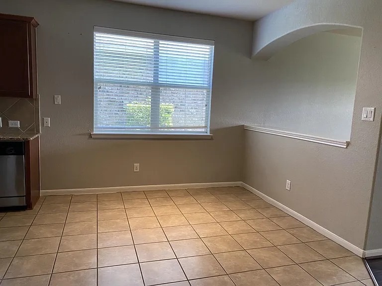 6143 Norwood Meadows Ln — Photo 8
