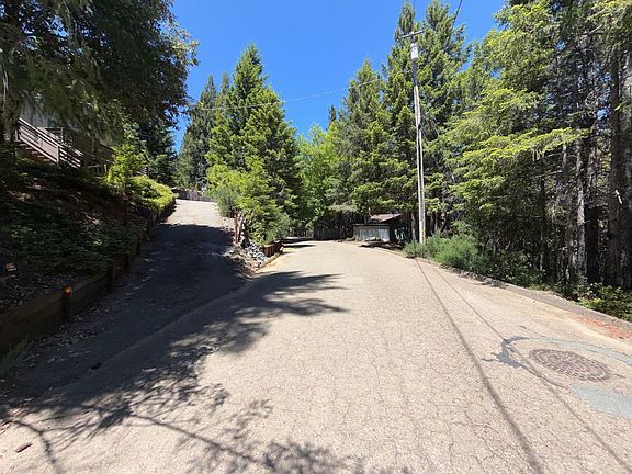 5th image of 24860 Clover Cir