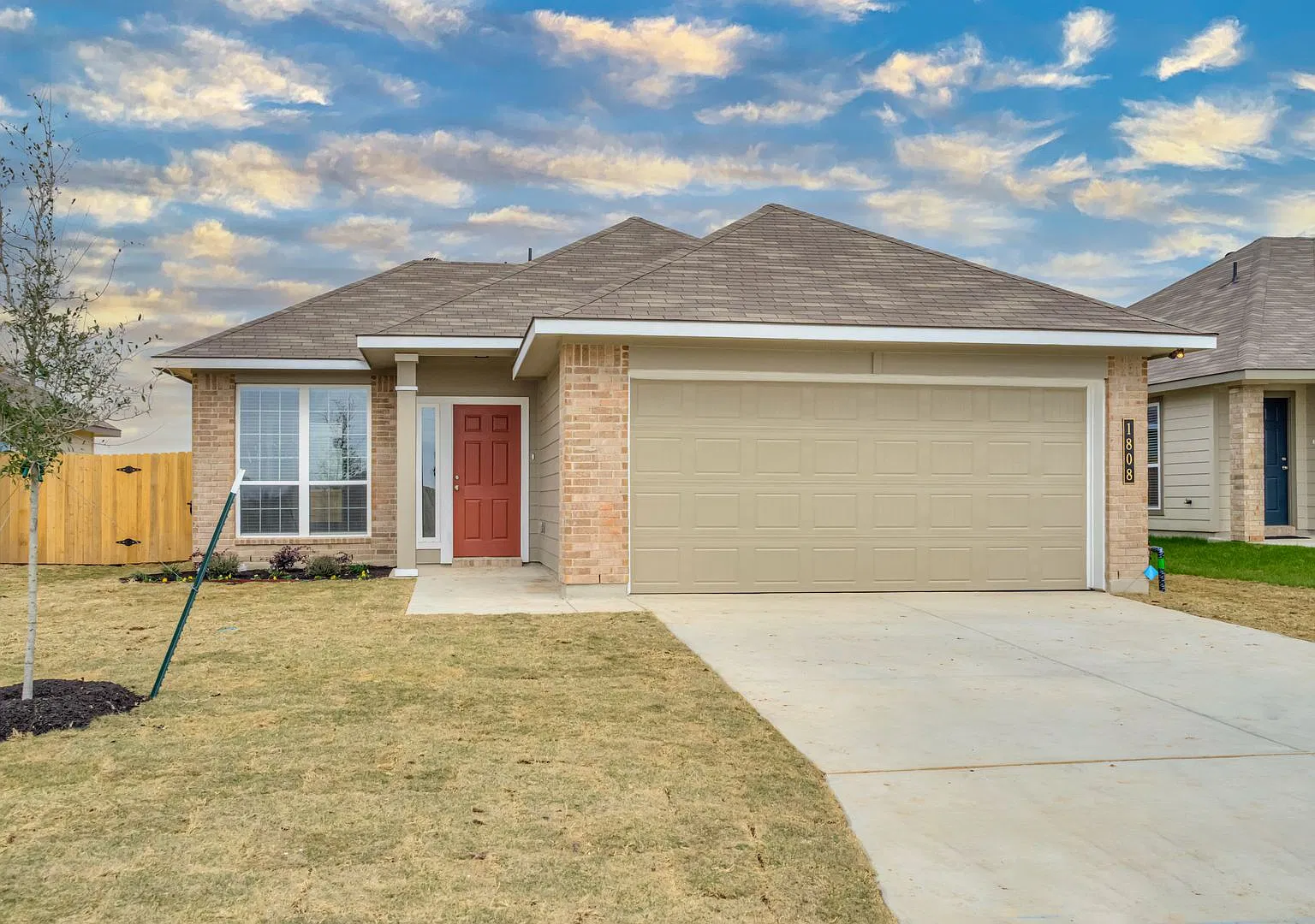 1808 Lummus Dr. — Photo 1