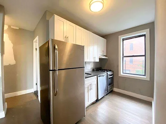 Rented by Bruma Realty LLC | media 2