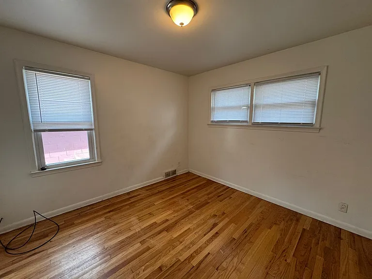 14615 Stephens Rd — Photo 7