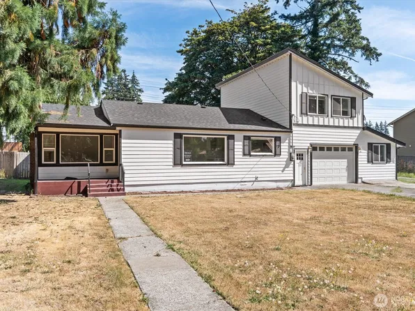7003 44th Avenue E, Tacoma, WA 98443