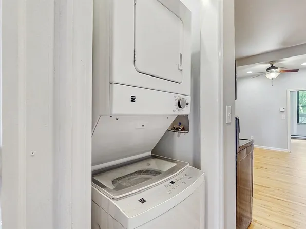 244 Webster Avenue image 20 of 25