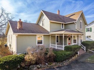 E5891 Lavalle St, Reedsburg, WI 53959