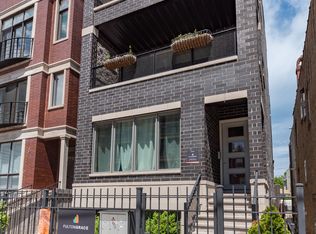 3049 N Clybourn Ave #2, Chicago, IL 60618