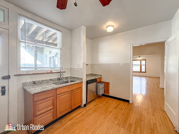 2nd image of 6300 N Glenwood Ave #2