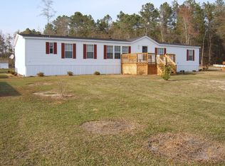 111 Sandfield Ct, Galivants Ferry, SC 29544