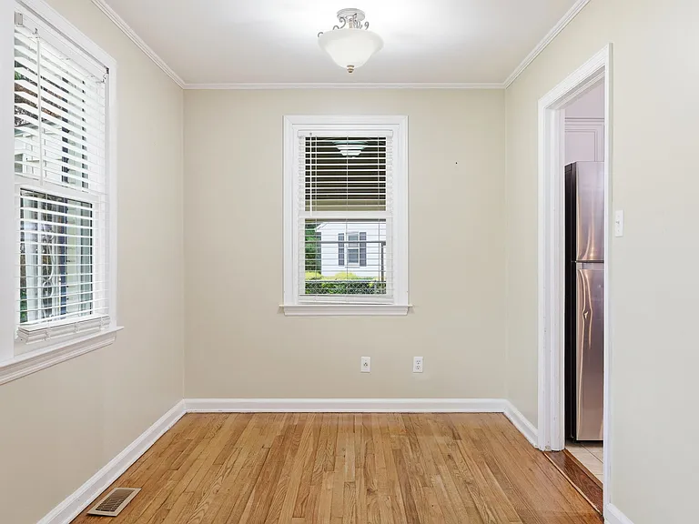 1407 Midgett Dr — Photo 6