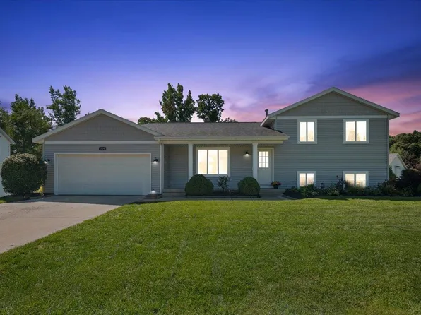 1338 Scott Creek Dr NE, Belmont, MI 49306