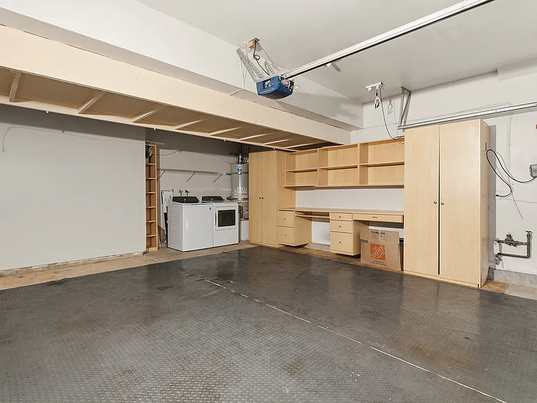 30845 Grenoble Ct — Photo 17