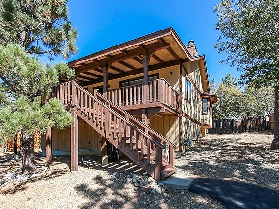 3rd image of 445 Villa Grove Ave