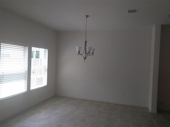 5th image of 13510 Vista De Oro St