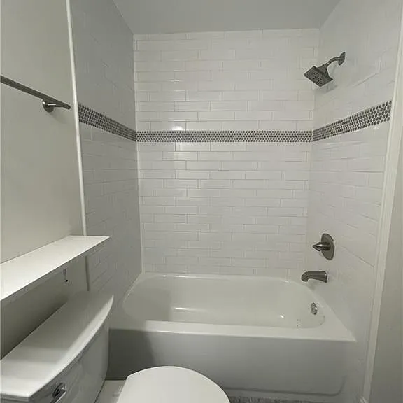 4034 Oak Glenn Dr — Photo 12