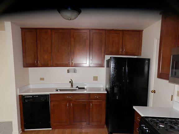 2nd image of 501 Cumberland Trl APT D