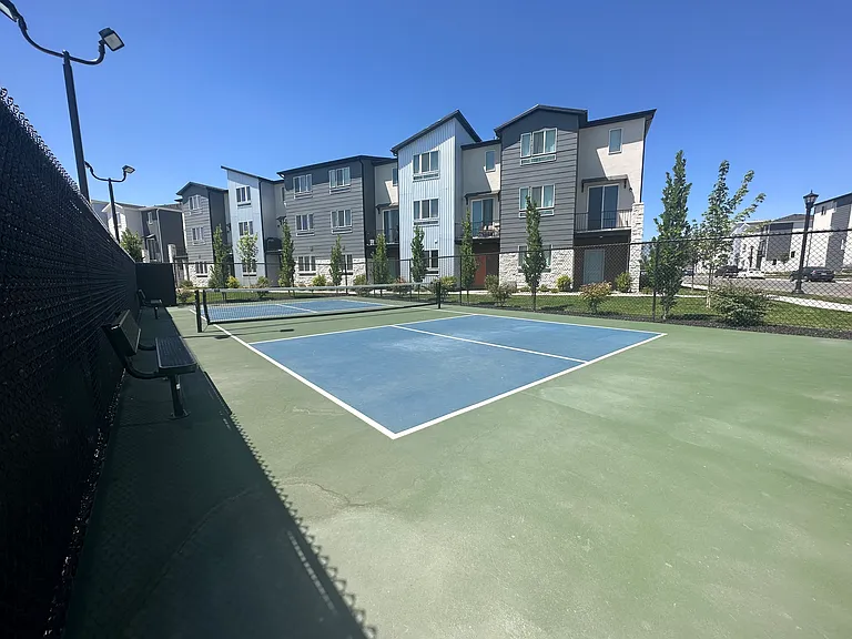 1023 W 360 S — Photo 6