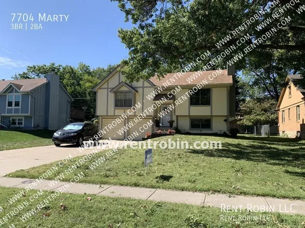 7704 Marty St, Overland Park, KS 66204