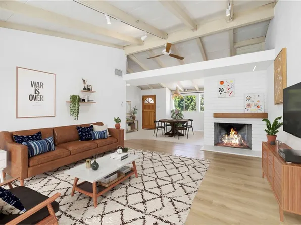 1150 W Grovecenter St, Covina, CA 91722