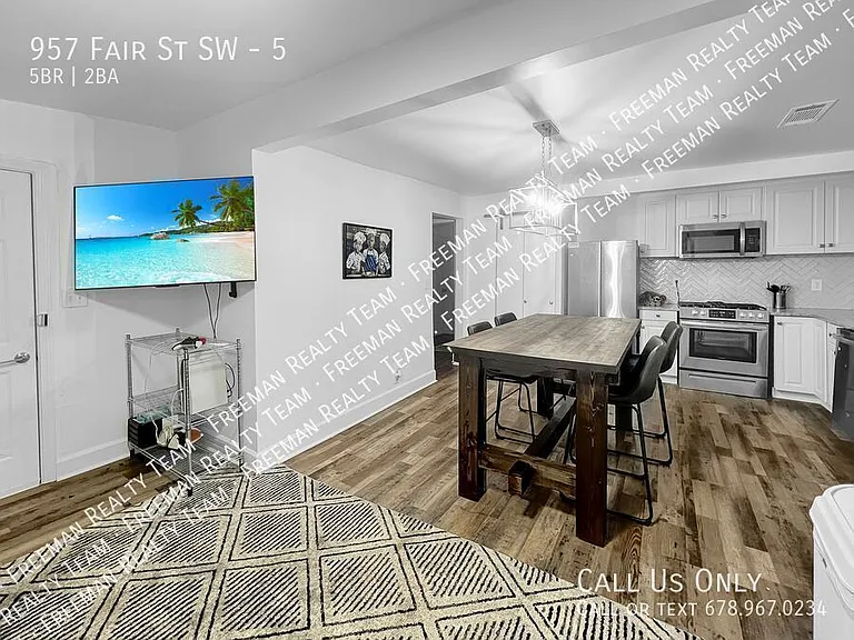 957 Fair St SW #5 — Photo 12