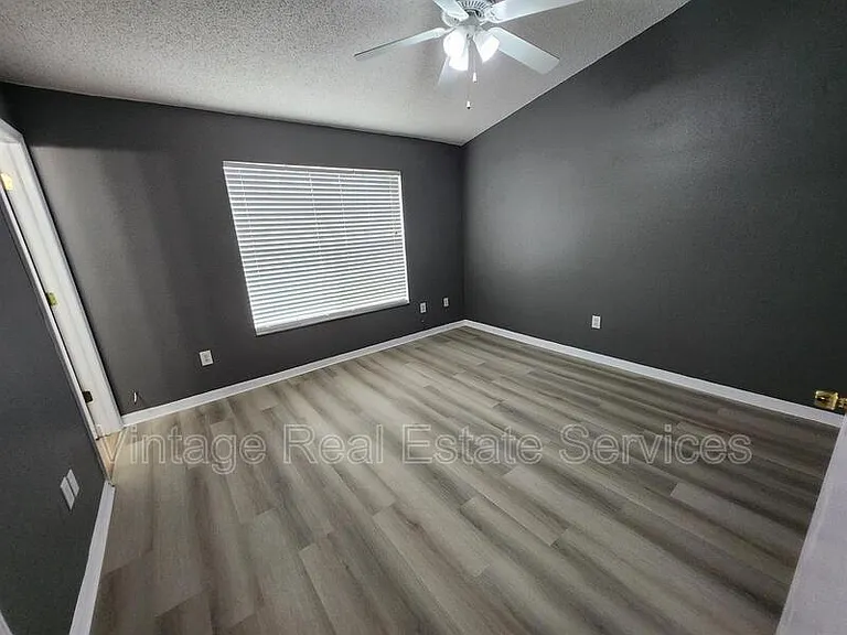 30151 Barnaby Ln — Photo 21