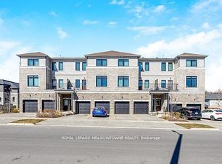 107 Westra Dr #7, Guelph, ON N1K1Z7