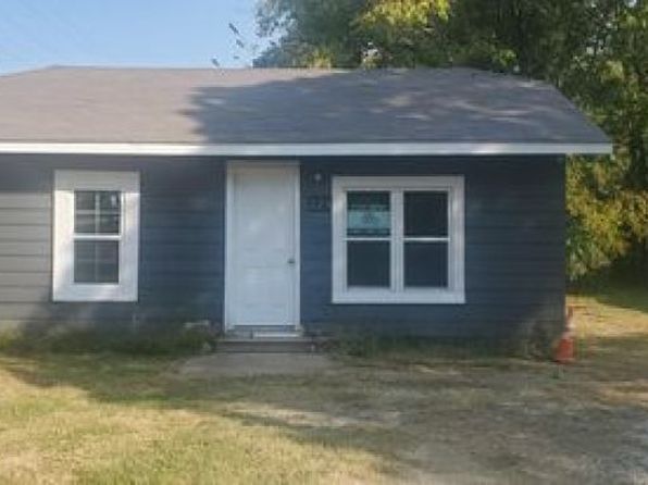 223 W Main St