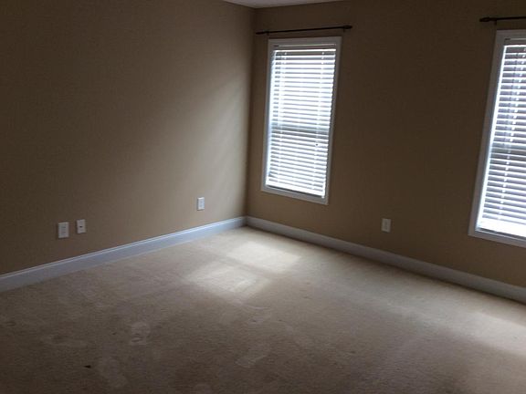 3rd image of 115 Lee Road 2180