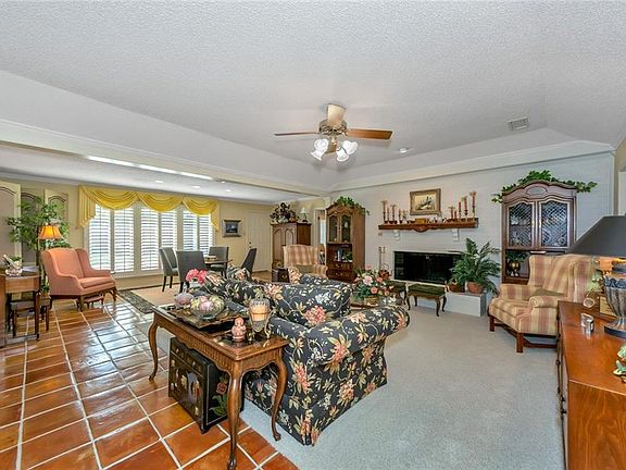 3rd image of 512 Eagle Dr