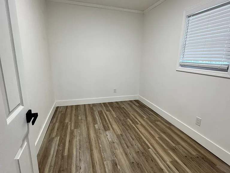 1024 Herndon St NW — Photo 16