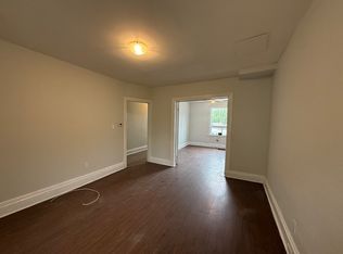 514 Cannon St E, Hamilton, ON L8L2E7