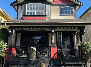 6676 185th St, Surrey, BC
