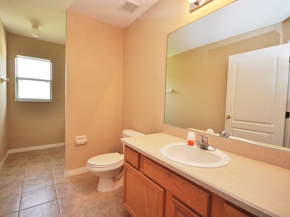 1st image of 36323 Darien Ct