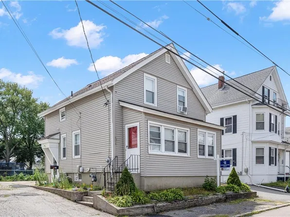 60 Thomas Ave, Pawtucket, RI 02860
