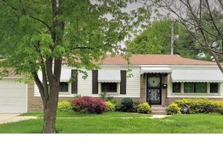 9852 Calumet Dr, Saint Louis, MO 63137