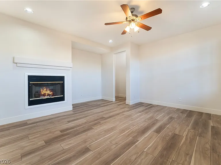 7564 Cultural Ct — Photo 38