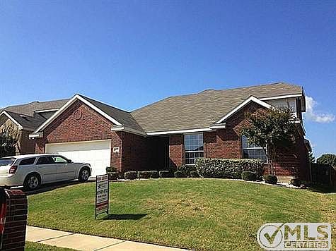 1st image of 4537 Woodbluff Dr