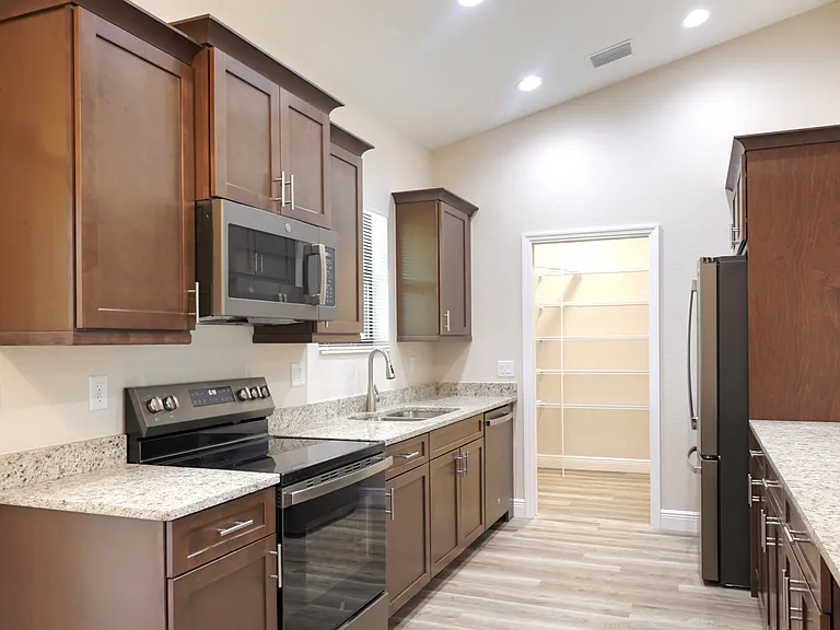 7076 Quarry St — Photo 10
