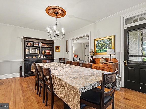 5th image of 322 S College St