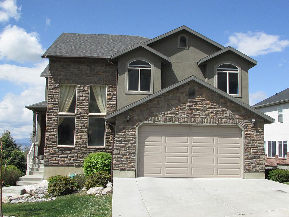 1st image of 9103 N Hillside Dr