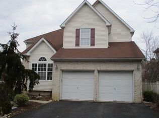 5 Johnson St, Old Bridge, NJ 08857