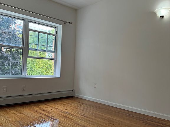 2nd image of 71-74 Parsons Blvd #3