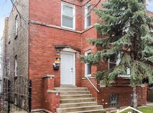 4832 W Nelson St #1, Chicago, IL 60641