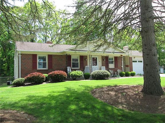 2nd image of 41 Ferncrest Dr