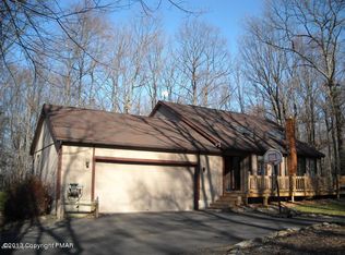 340 Ramblebush Rd, Stroudsburg, PA 18360