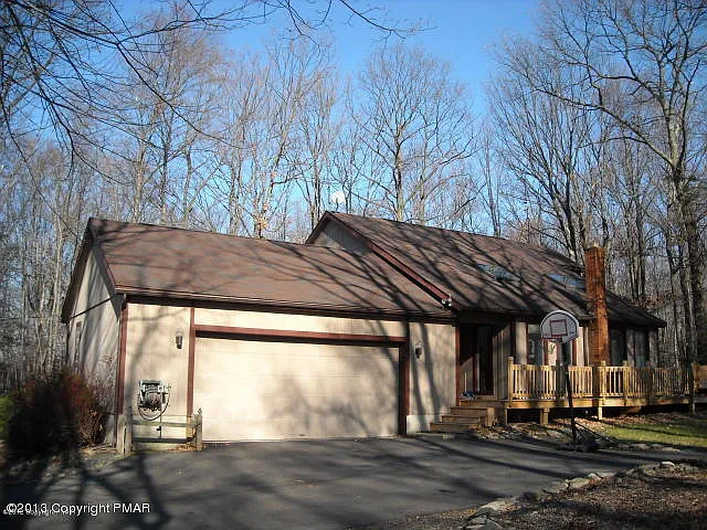 340 Ramblebush Rd photo 1