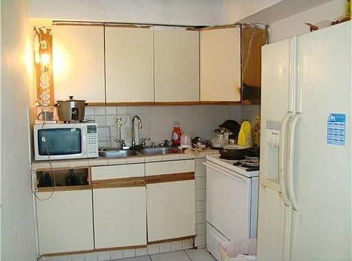 2nd image of 6775 SW 39th Ter