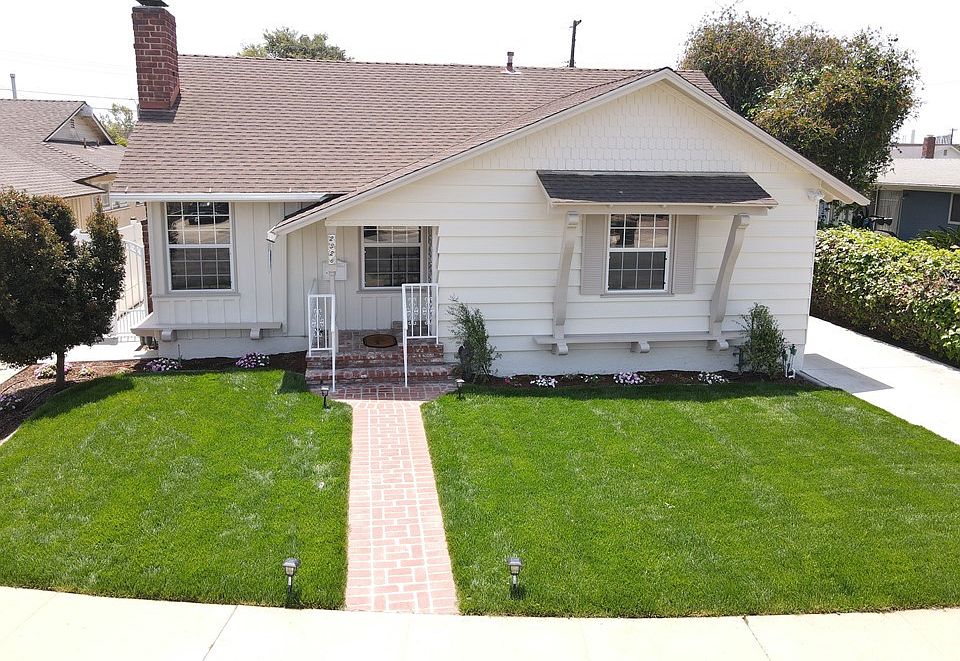 1st image of 2326 W 183rd St