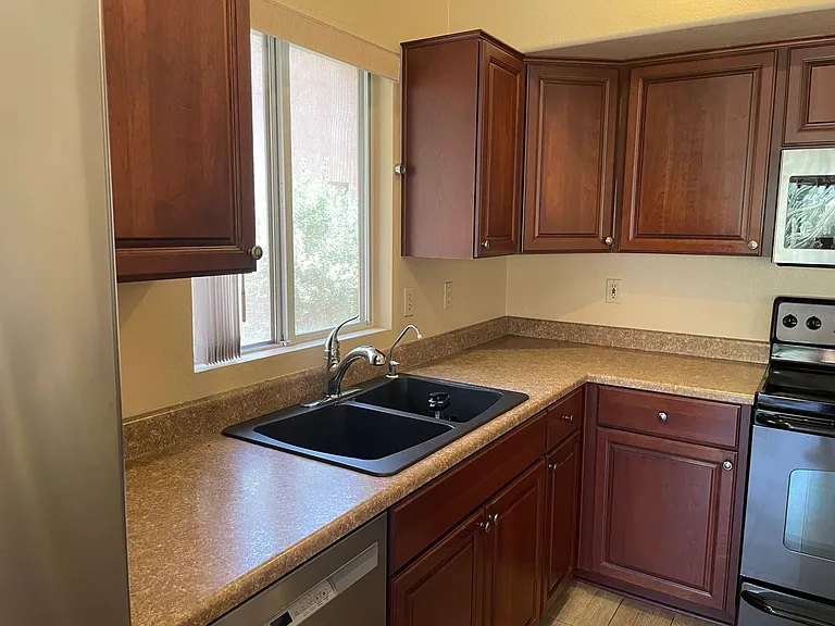 1220 W Butler Dr — Photo 5
